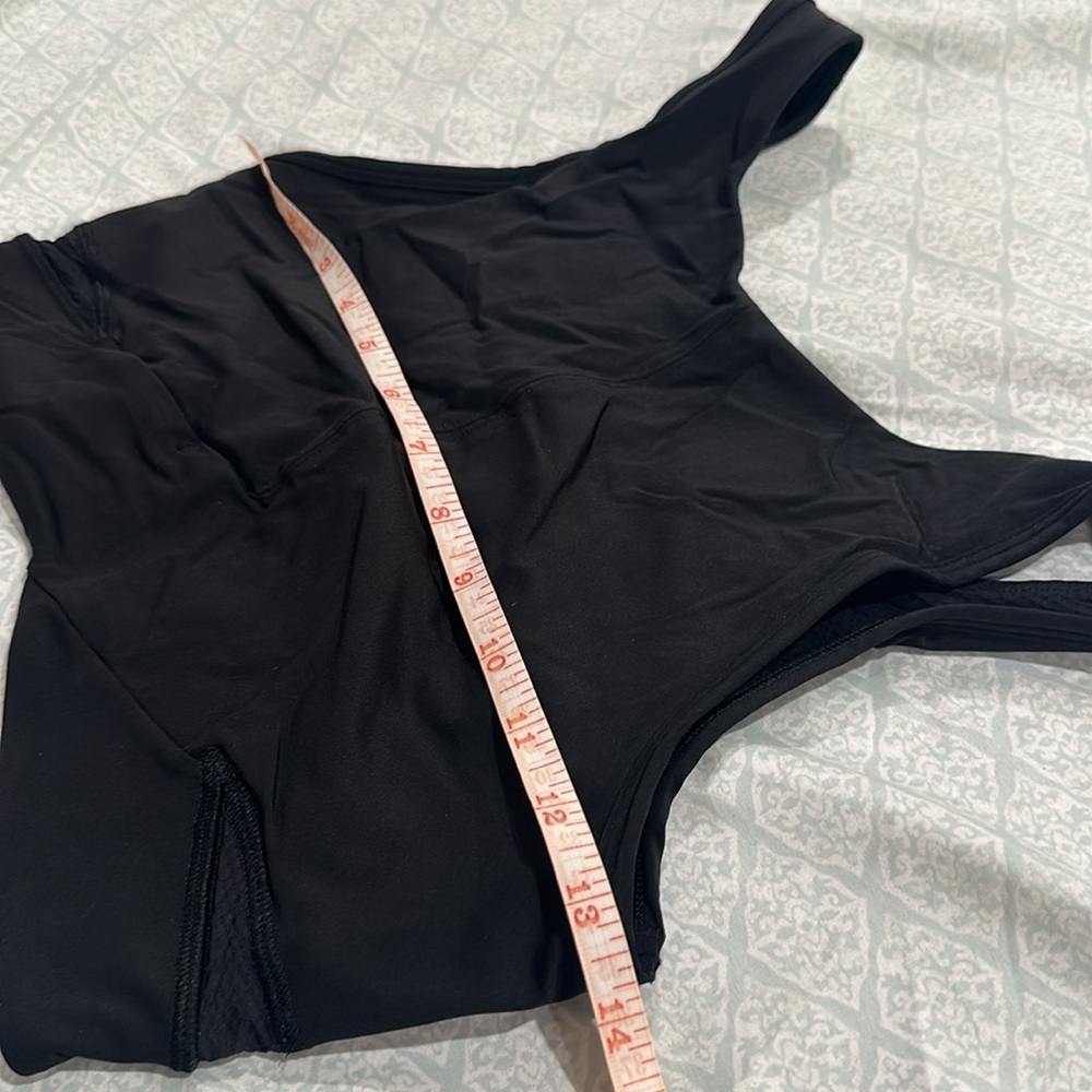 lulu🍋 Final Mile  Black Sports Tank/Bra size 6 - Picture 8 of 9